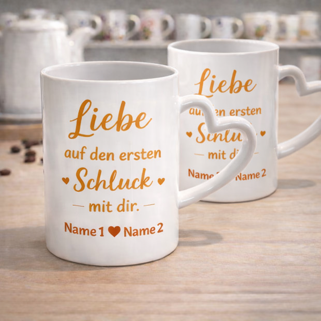 Valentinstags-Herzhenkeltasse